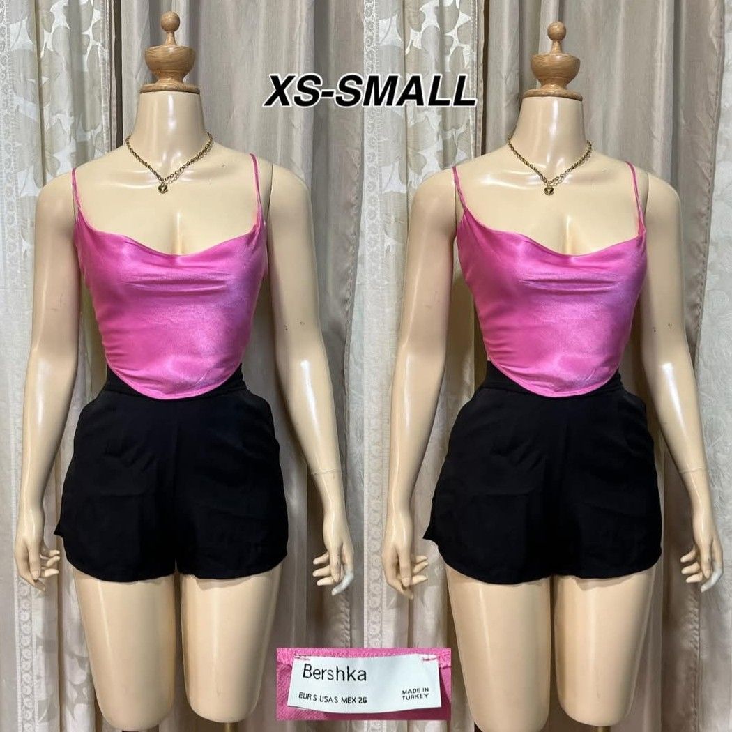 Bershka Cowl Neck Top (Category: Sleeveless) located in Pagsanjan. Submitted by decluttersaur (Listing ID 1400231588, Image 1). Description: ‼️KINDLY READ‼️ - accepting payment thru gcash only - no cod - shipping via J&T (price starts at 75) - no rush shipping - no ww pics unless uploaded - no return / exchange of items - no cancellations.