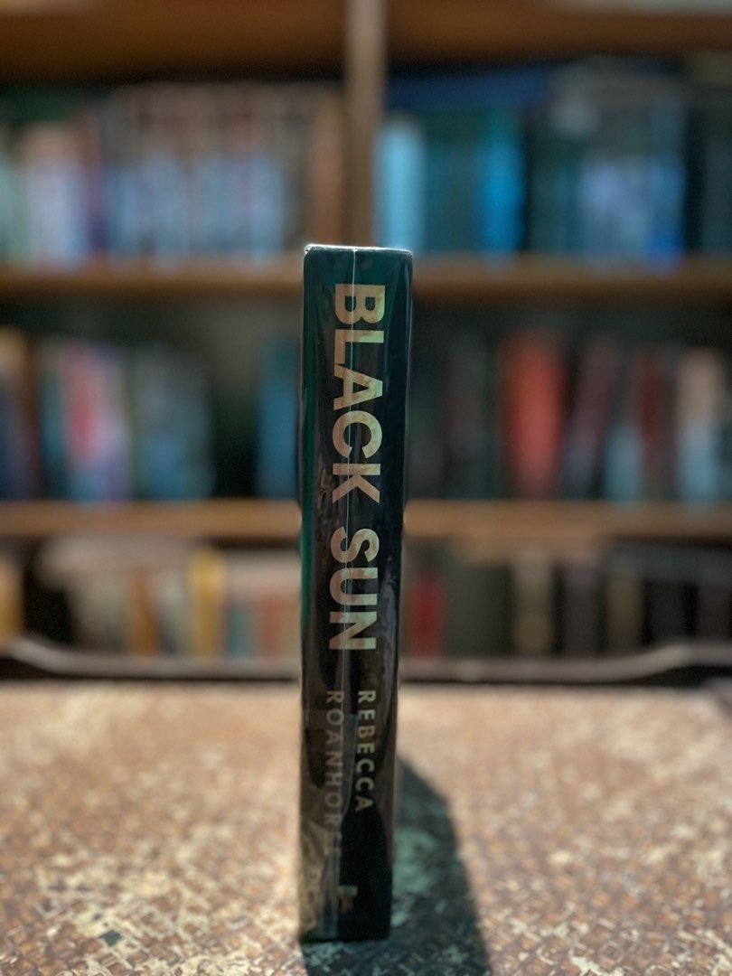 Black Sun. REBECCA ROANHORSE (Category: Storybooks) located in Tarlac. Submitted by josephoatss (Listing ID 1400334294, Image 3). Description: BLACK SUN BY REBECCA ROANHORSE.