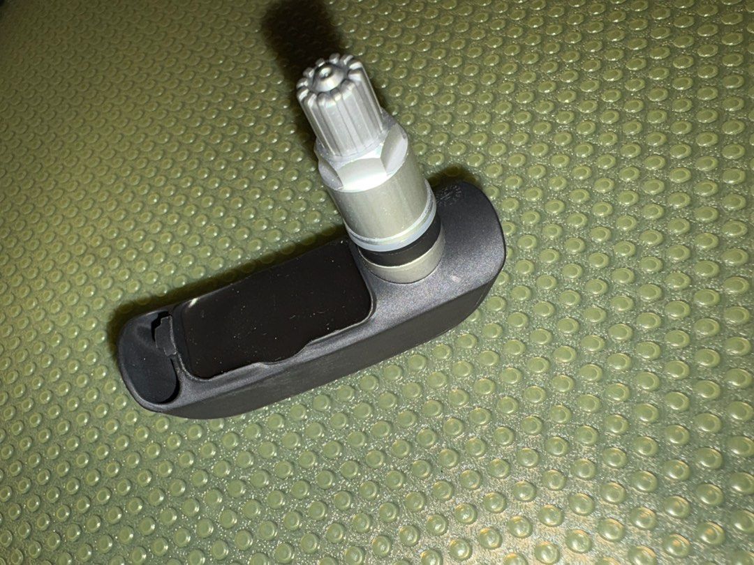 BMW RDC TPMS sensor, Motorcycles, Motorcycle Accessories on Carousell