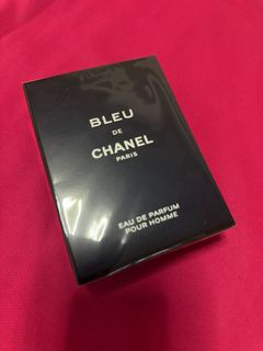 (Category: ) located in . Submitted by perfume-tastic (Listing ID 1400329690, Image 1). Description: .