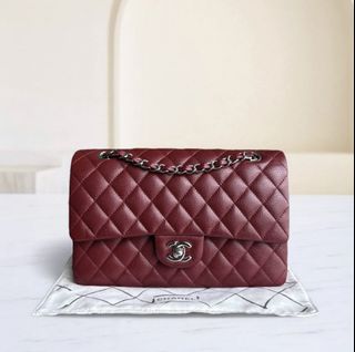 1,000+ Chanel classic medium flap shw For Sale Luxury