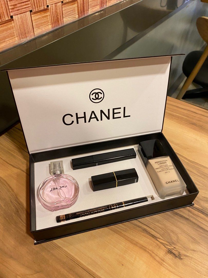 CHANEL PERFUME AND MAKEUP SET (Category: Makeup) located in Manila. Submitted by justria (Listing ID 1400199220, Image 2). Description: .