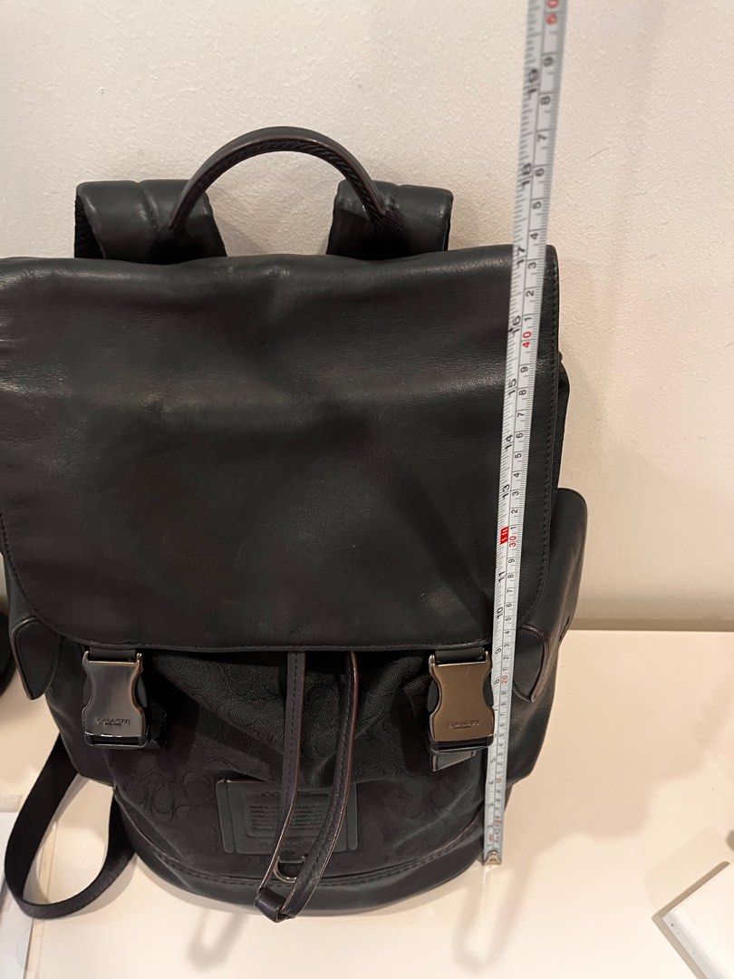 Coach backpack (Category: Backpacks) located in Singapore. Submitted by winston44 (Listing ID 1400203621, Image 4). Description: Lightly used Receipt still available Unisex .