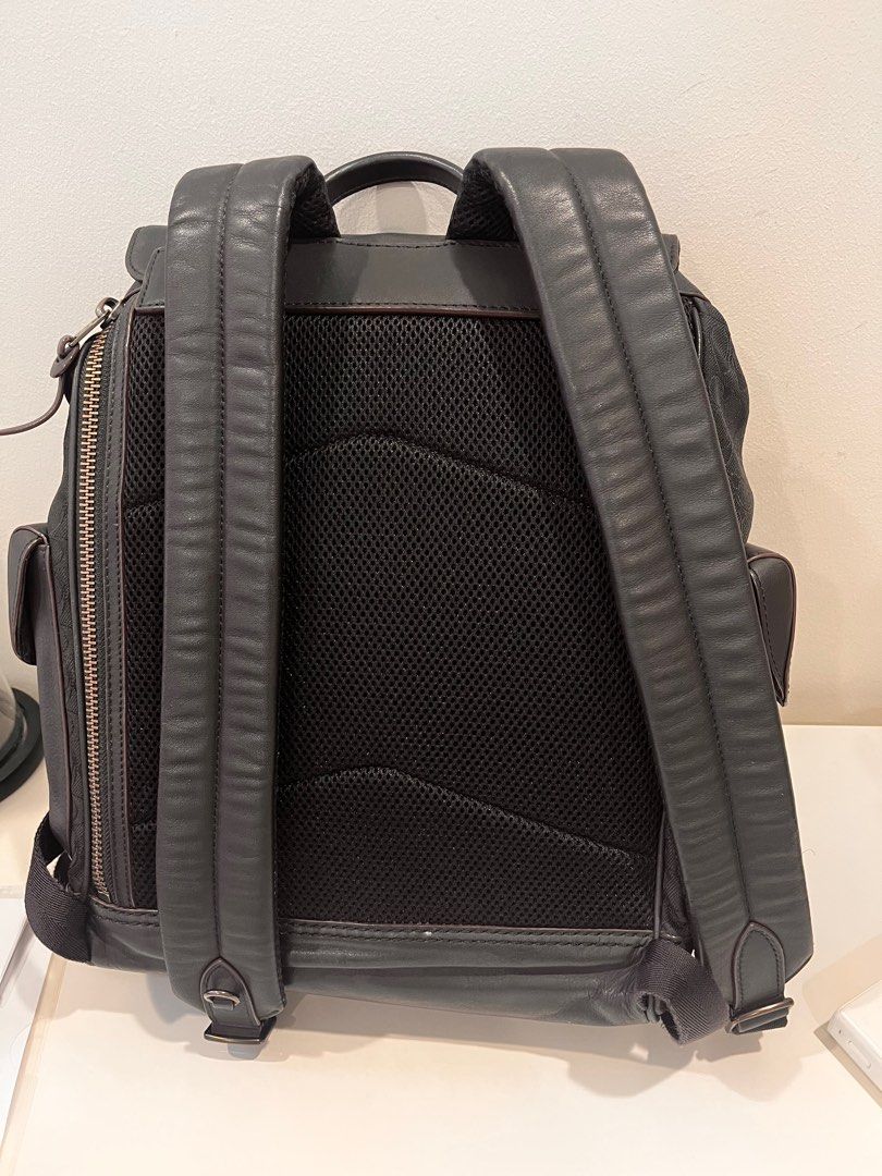 Coach backpack (Category: Backpacks) located in Singapore. Submitted by winston44 (Listing ID 1400203621, Image 3). Description: Lightly used Receipt still available Unisex .