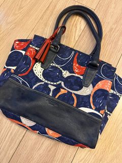 （分類：）位於 。 由 mccheung78413 提交（商品編號 1400301443，圖片 1）。簡介： 。
