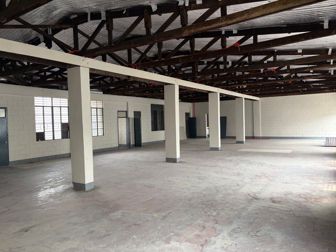 Commercial space for rent/bodega (Category: Commercial) located in Navotas City. Submitted by oishii628 (Listing ID 1400250749, Image 3). Description: Commercial space for rent/bodega 600+ sq. meter Location boundary ng manila at navotas near Tondo Medical Center.