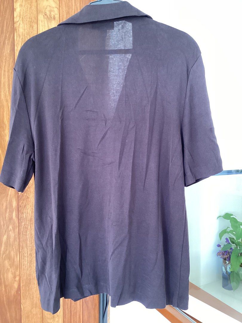 COS Short Sleeve Shirt (Category: Shirts) located in Bacoor. Submitted by cts217 (Listing ID 1400205278, Image 2). Description: .