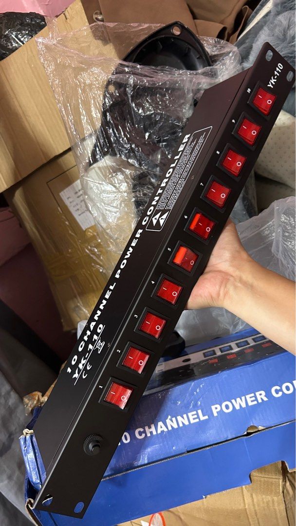DBX YK-110 10 Channel Power Controller (Category: Electrical, Adaptors & Sockets) located in Pasig City. Submitted by mmyjoy (Listing ID 1400291420, Image 2). Description: .