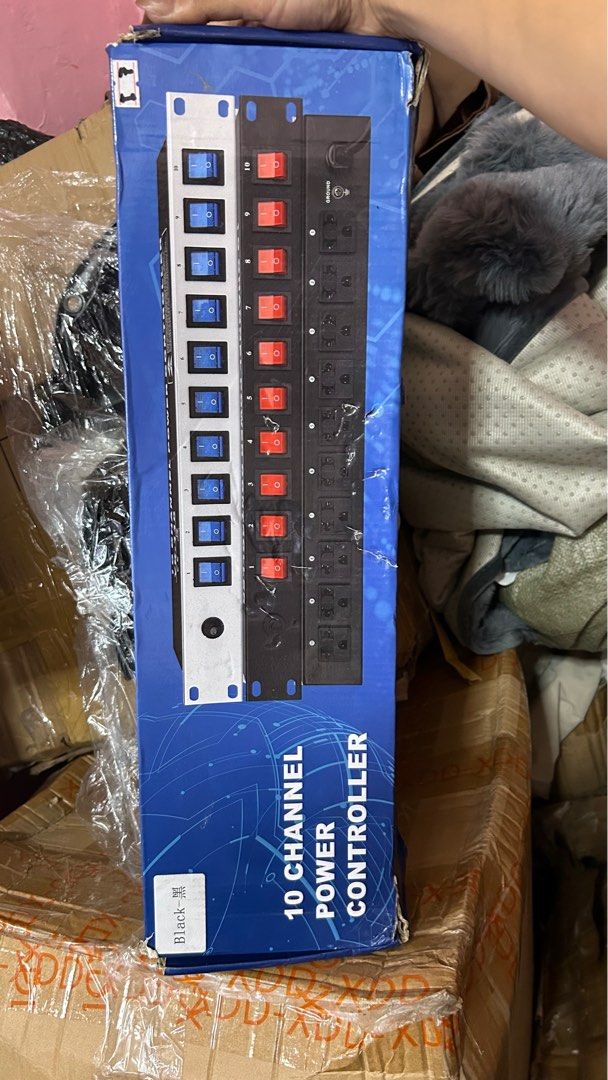 DBX YK-110 10 Channel Power Controller (Category: Electrical, Adaptors & Sockets) located in Pasig City. Submitted by mmyjoy (Listing ID 1400291420, Image 1). Description: .