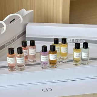 (Category: ) located in . Submitted by europebrandedperfumesph (Listing ID 1400362500, Image 1). Description: .