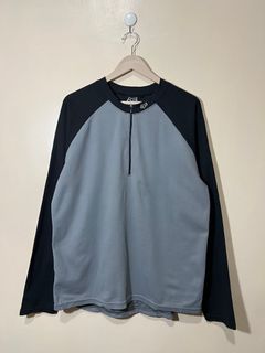 (Category: ) located in . Submitted by bunitoapparel_v2 (Listing ID 1400363384, Image 1). Description: .