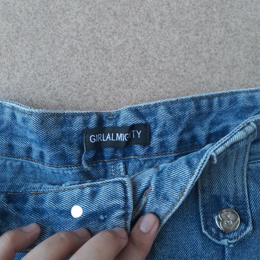Girl almighty Denim Shorts (Category: Skirts) located in Pasay City. Submitted by arenjay39 (Listing ID 1400293134, Image 3). Description: Waist 32 Length 14 - With shorts inside - Girl almighty denim shorts - Classic denim wash - Ideal for casual wear.