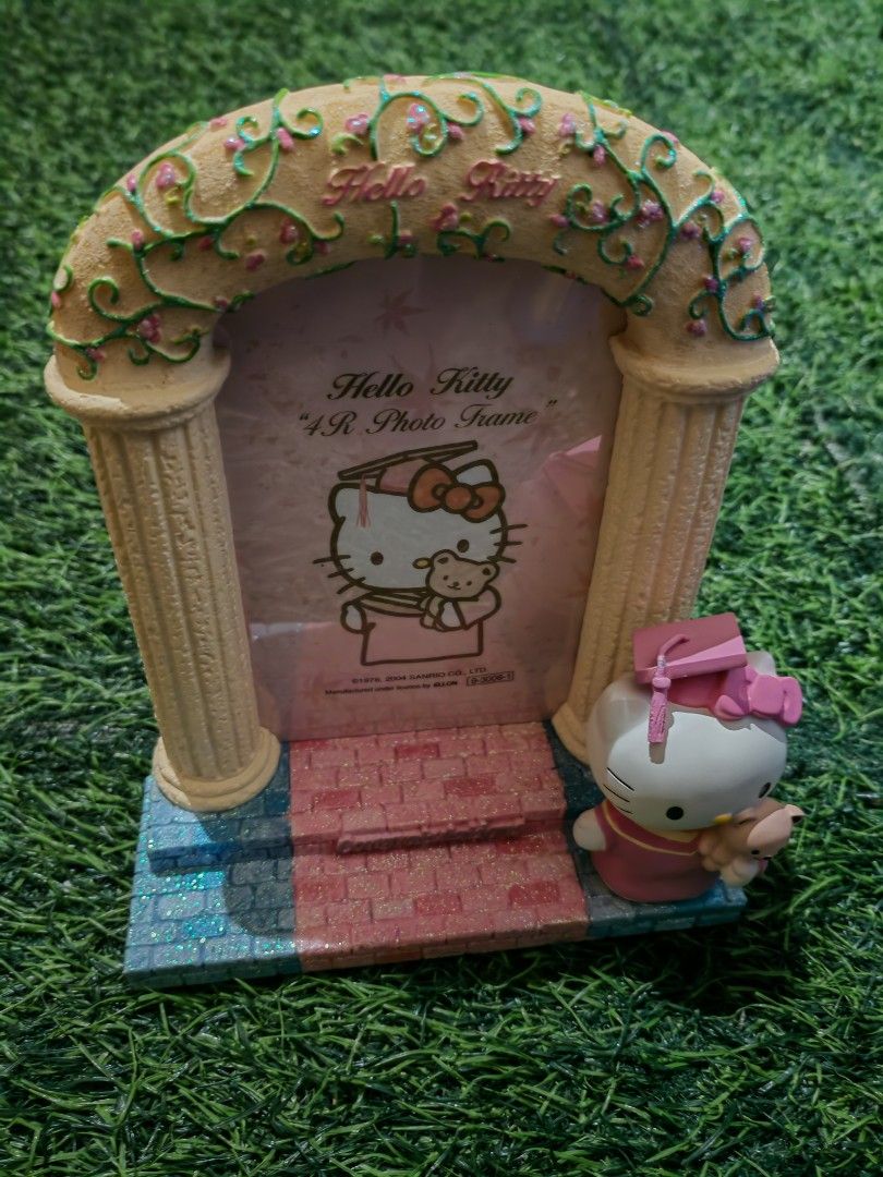 Hello kitty picture frame (Category: Frames & Pictures) located in La Trinidad. Submitted by reeze_24 (Listing ID 1400352828, Image 1). Description: PRELOVED STUFFTOYS/HARDTOYS FROM HONGKONG BOX/JAPAN SURPLUS/UKAY SOURCE SOME ARE WITH PAPER TAGS AND CLOTH TAGS Still manange expectations.UKAY PO ETO HINDI BRAND NEW. J&T COURIER ONLY REGULAR SHIPPING.
