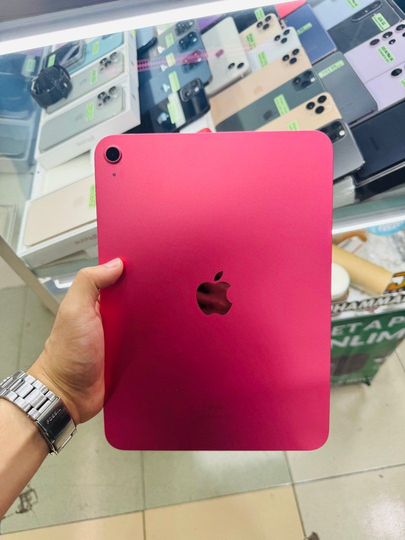iPad 10th Gen 64GB Wifi Complete (Category: iPad) located in San Juan City. Submitted by Khalidmgdla08 (Listing ID 1400347193, Image 2). Description: FOR SALE | TRADE/SWAP Price: 15,000 On hand: iPad 10th Gen✔️ 64GB ✔️ Wifi ✔️ 100% Original ✔️ 99% Makinis ✔️ 99% Smooth ✔️ NOT REFURB ✔️ NO HIDDEN ISSUES ✔️ NEVER BEEN REPAIRED ✔️ TEST TO SAWA✔️ FREE 3-UTOOLS ✔️ ANY MODEL OF IPHONE AND SAMSUNG ARE AVAILABLE! ✨ We accept: 🔹Cash 🔹Gcash 🔹Bank Transf