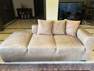 (Category: ) located in . Submitted by favourite_things (Listing ID 1400294528, Image 1). Description: .