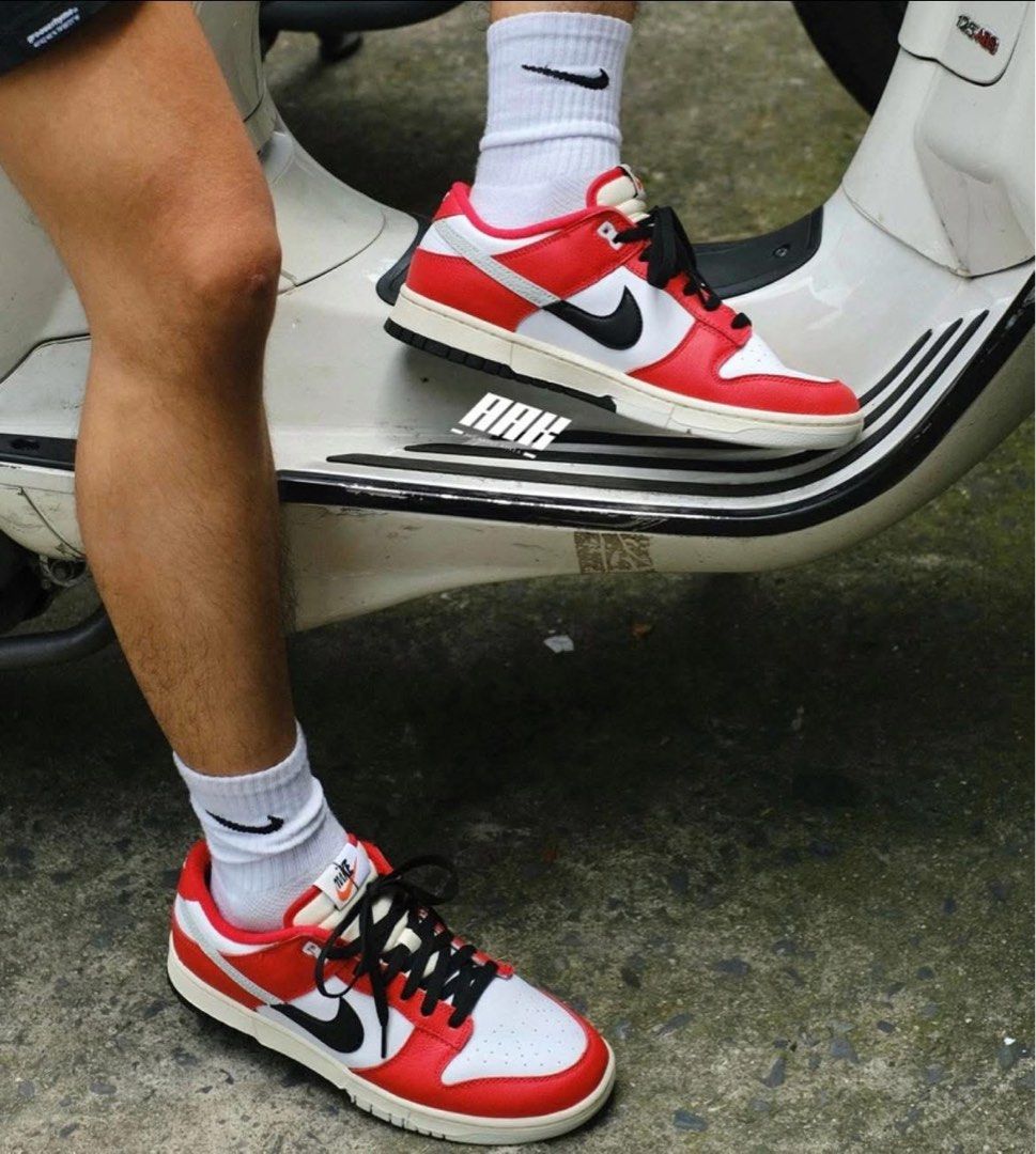 Nike Dunk Chicago Split size 8 men (Category: Sneakers) located in Bacolod City. Submitted by novymaesel14868 (Listing ID 1400334744, Image 1). Description: 100% original.