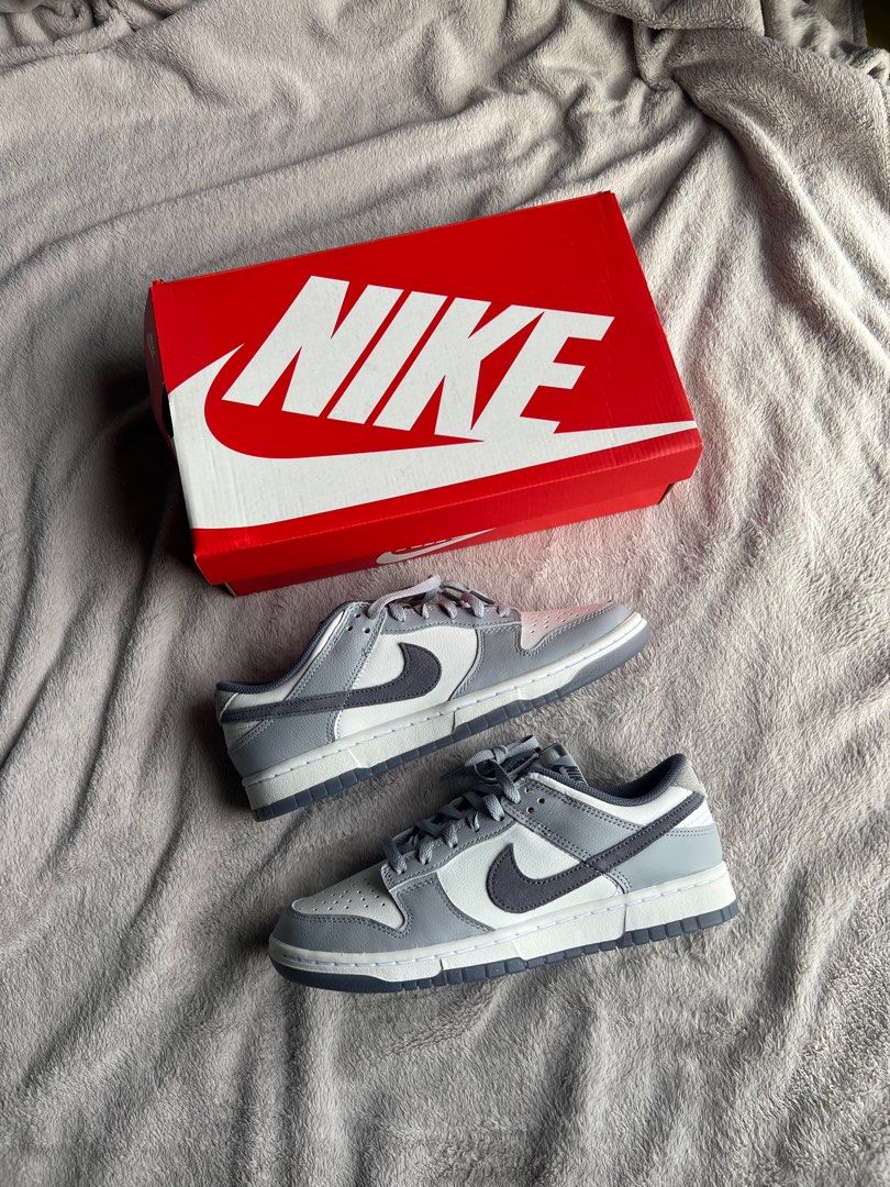 Nike Dunk Low Retro SE Light Carbon (Category: Sneakers) located in Quezon City. Submitted by elgabeu (Listing ID 1400284518, Image 1). Description: Nike Dunk Low Retro SE Light Carbon Size 9 Selling below srp (P6,895) Brand new 📍: Timog/Kamias QC 📦: Lalamove, Grab, LBC.