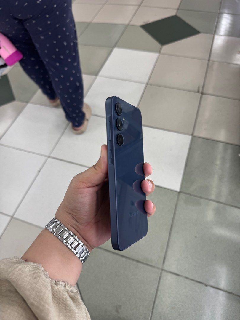 Samsung A35 5G 256gb FU NTC (Category: Samsung) located in San Juan City. Submitted by keannagadgetph (Listing ID 1400306046, Image 2). Description: Available Units for today's POST! Samsung A35 / 256gb / FU / NTC - good condition - 95% Makinis - good battery - no issue / repair - Any colors available ~ Accepting SWAP / TRADE IN / INSTALLMENT / BINTA UNIT ~ CASH ON DELIVERY METRO MANILA / LBC PAYMENT FIRST ~ Store location GREENHILLS 2ndfloor Vma