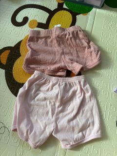 (Category: ) located in . Submitted by preloved_senrose (Listing ID 1400371853, Image 1). Description: .
