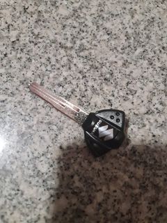 (Category: ) located in . Submitted by help.me.clear.up.space (Listing ID 1400326246, Image 1). Description: .