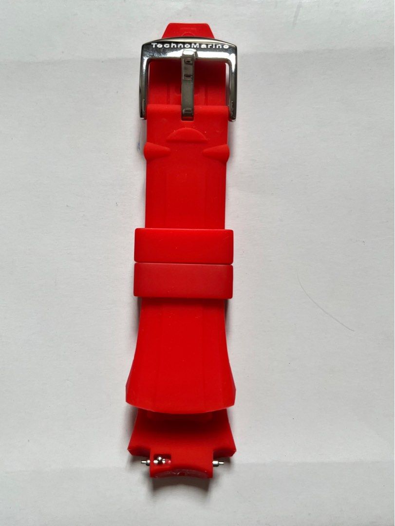 TechnoMarine Cruise Pearl strap (Category: Women's Watches) located in San Jose del Monte. Submitted by thess_garcia (Listing ID 1400263882, Image 1). Description: Material: Silicone Tone: Red Length: 180mm Size: 26mm.