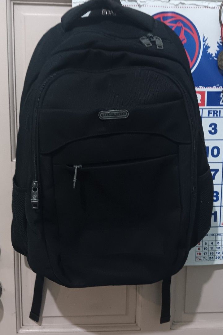 Technopack Black Backpack (Category: Backpacks) located in Manila. Submitted by etcetera.atbp (Listing ID 1400276731, Image 3). Description: Pls press Read More to read all the details Original Tecnopack backpack bag. Almost new, big, kaya laptop, thick,guaranteed authentic issue : may dog bite sa buckle pero matibay pa, pls see photo Shipping via LBC-Cod, J&T-payment first via gcash, or pabili via grab or lalamove-your booking, or meet up at Sav