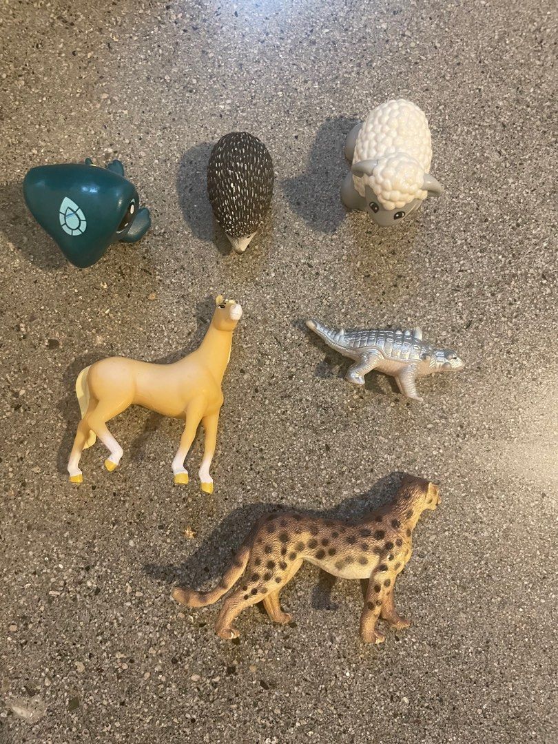 Toy Animal Figures Lot (Category: Figurines & Statues) located in Quezon City. Submitted by notrerium (Listing ID 1400367760, Image 1). Description: Toy Animal Figures Lot WYSIWYG MOP: GCash MOD: Flash/Lalamove/Grab (Every Thursday - Saturday Shipping) Location: Quezon City.