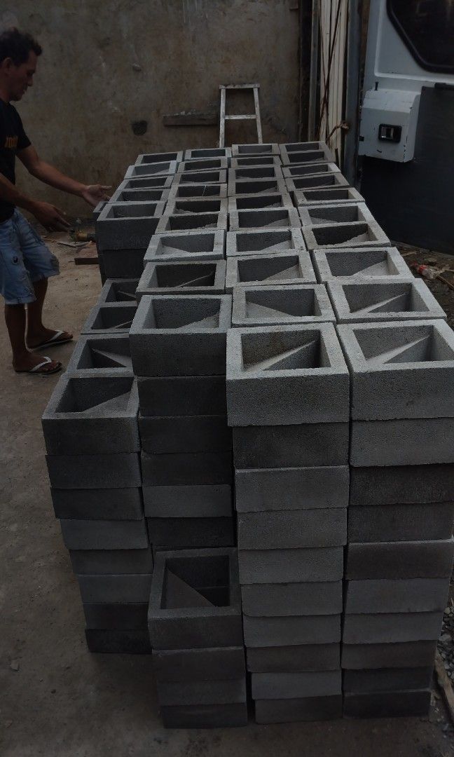 TRIANGULAR BLOCKS (Category: Construction & Building Materials) located in San Mateo. Submitted by dessertmineenterprises1702 (Listing ID 1400382901, Image 2). Description: 20x20cm or 8x8 inches.