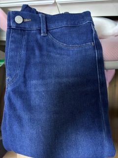 (Category: ) located in . Submitted by maplelynn (Listing ID 1400328394, Image 1). Description: .