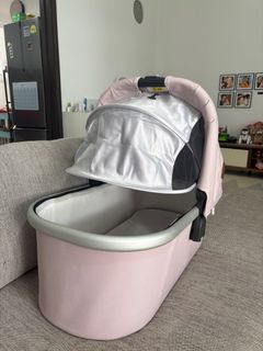 (Category: ) located in . Submitted by mikipot (Listing ID 1400240710, Image 1). Description: .