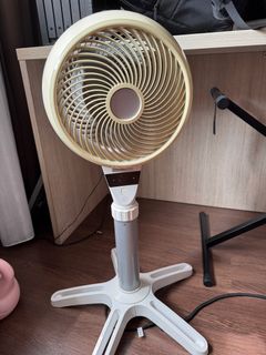 (Category: ) located in . Submitted by melohelo (Listing ID 1400210212, Image 1). Description: .