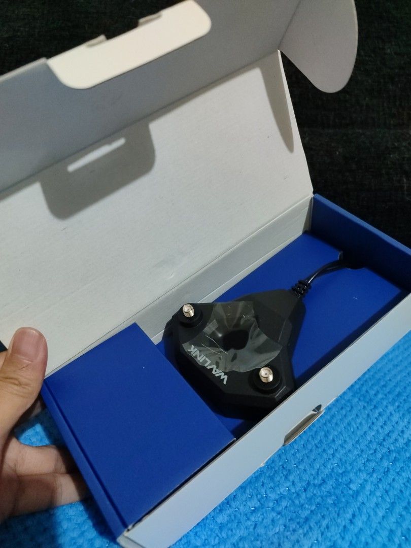 Wavlink wifi tri-band Extension Antenna (Category: Networking) located in Quezon City. Submitted by aedztcg (Listing ID 1400332972, Image 2). Description: This is good as new just opened to check but sadly I need a female sma connector instead this has a male sma connector. FYI. Has magnetic base Buyer handles and pays shipping. LBC for outside Metro Manila..