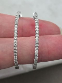 (Category: ) located in . Submitted by mypreciousstash (Listing ID 1399678004, Image 1). Description: .
