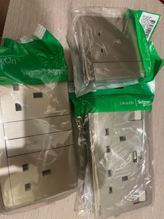 （分類：）位於 。 由 kkw014 提交（商品編號 1400534850，圖片 1）。簡介： 。