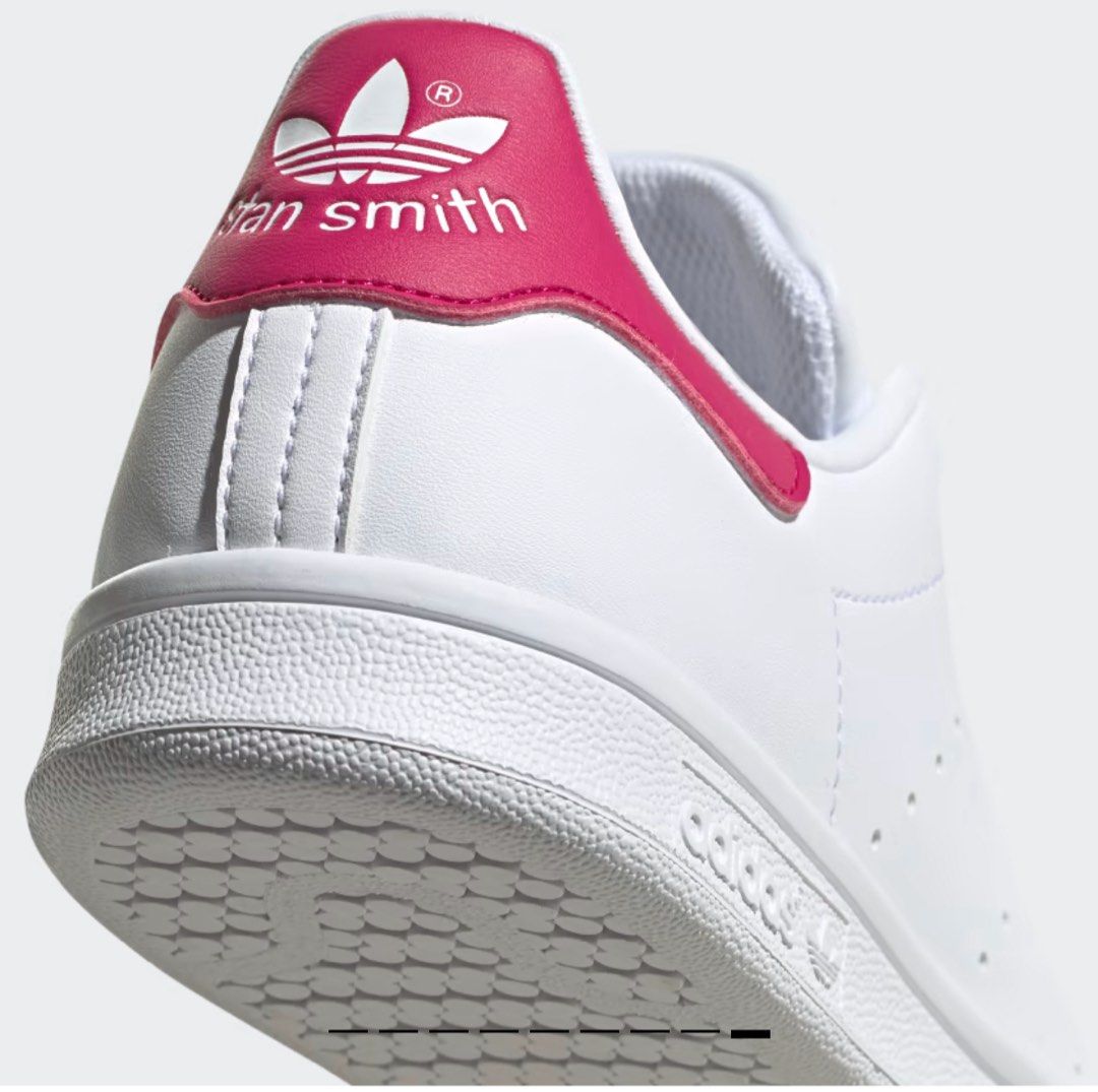 Adidas Stan Smith White Pink Sneakers (Category: Sneakers) located in Makati City. Submitted by acesentials (Listing ID 1400408060, Image 1). Description: ☁️ Well used so manage your expectations. .