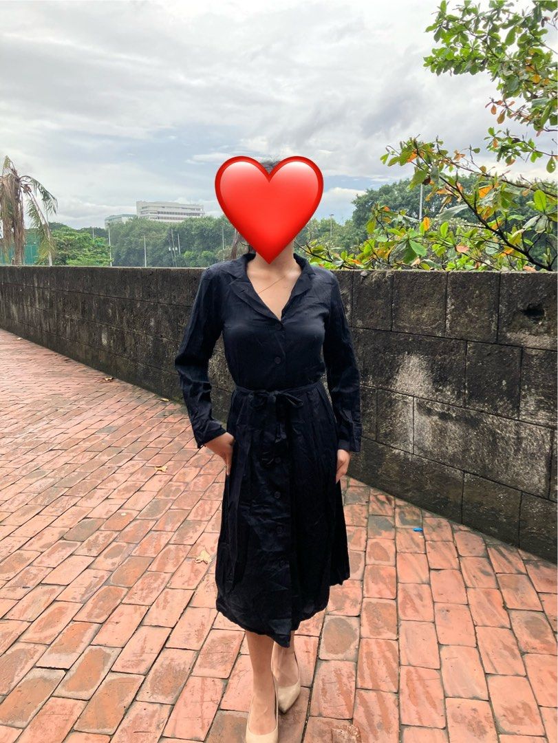 Agnes B. Dress (Category: Dresses) located in Makati City. Submitted by rubyaltiche (Listing ID 1400579041, Image 1). Description: AGNES B. Black dress Size 36 on tag.