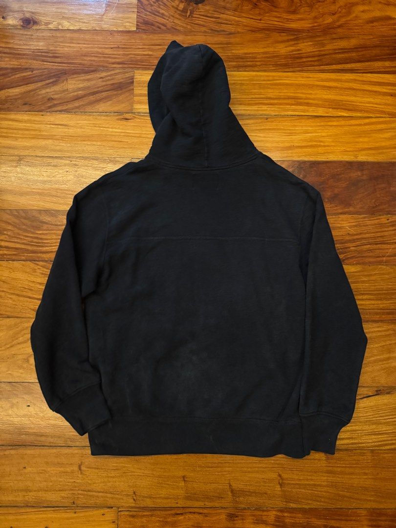 Aime leon dore logo hoodie (Navy blue) (Category: Hoodies) located in Manila. Submitted by declutter071996 (Listing ID 1400527061, Image 2). Description: Aime leon dore logo hoodie (Navy blue) Size XL Issue: fading and cut wash tag P2,999 .