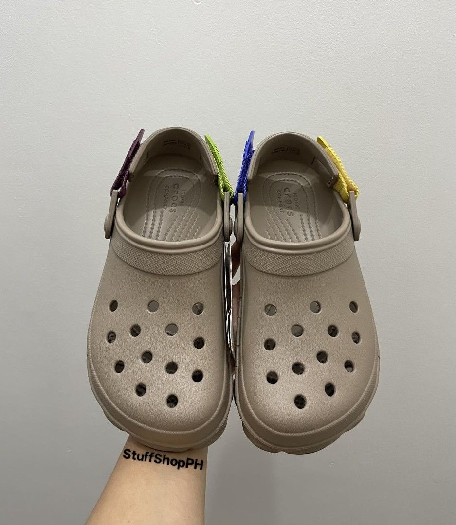 All terrain Tan/multi (Category: Slippers & Slides) located in Manila. Submitted by annegarciichua (Listing ID 1400388442, Image 2). Description: All terrain clog Tan/multi M4/W6 ❌ SOLD ❌ 💯 % Legit! ✅ Hang tags ✅ Zip lock.