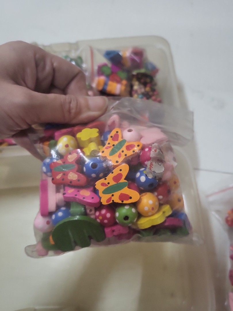 Assorted Wooden Beads - Butterflies, Flowers (Category: Craft Supplies & Tools) located in Caloocan City. Submitted by lynette1977 (Listing ID 1400483264, Image 2). Description: assorted.