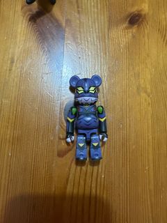 （分類：）位於 。 由 boa17 提交（商品編號 1400529185，圖片 1）。簡介： 。
