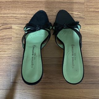 (Category: ) located in . Submitted by stolenwardrobe (Listing ID 1400409104, Image 1). Description: .