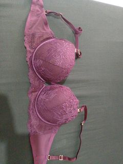 (Kategori: ) berada di . Dikirim oleh sabilpreloved999 (ID iklan 1400421553, Gambar 1). Deskripsi: .