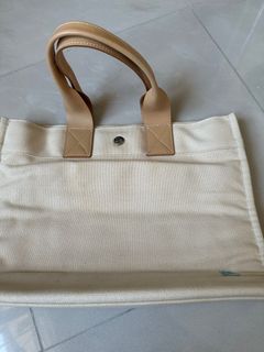 （分類：）位於 。 由 manukasky 提交（商品編號 1400461023，圖片 1）。簡介： 。