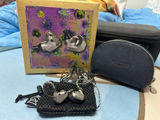 （分類：）位於 。 由 squirrel0705707895 提交（商品編號 1400474391，圖片 1）。簡介： 。