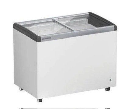 CHEST FREEZER (Category: Other Kitchen Appliances) located in Kuala Lumpur. Submitted by dydy5 (Listing ID 1400550737, Image 1). Description: .