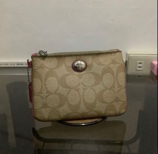 (Category: ) located in . Submitted by riks.sells (Listing ID 1400480461, Image 1). Description: .