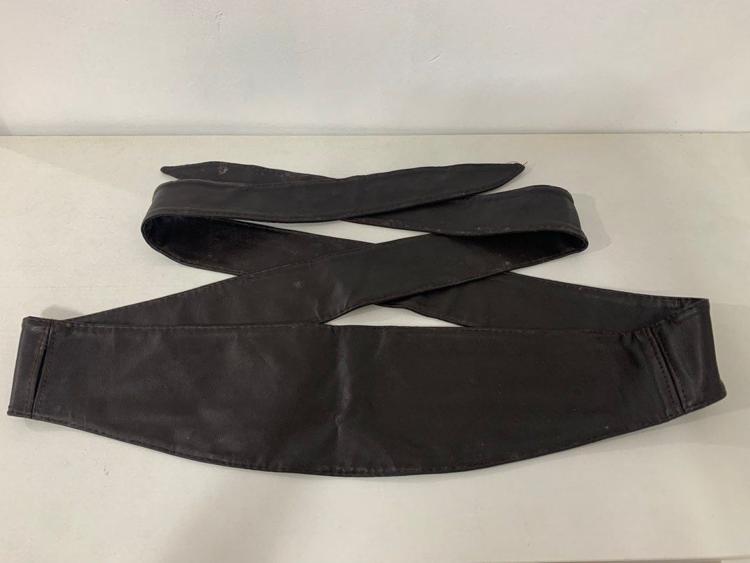Dark brown leather obi belt (Category: Looking For) located in Abucay. Submitted by byppishh__ (Listing ID 1400470755, Image 1). Description: Preloved. Used once for a cosplay event. Like New.