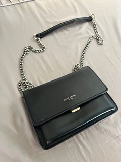 (Category: ) located in . Submitted by bebiiishop (Listing ID 1400573125, Image 1). Description: .