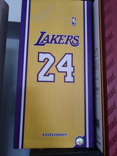 (Category: ) located in . Submitted by kicksareawesome (Listing ID 1400447416, Image 1). Description: .