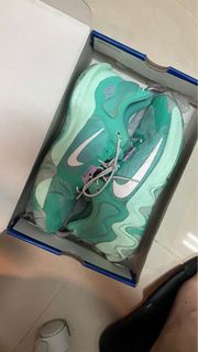 （分類：）位於 。 由 Hugobasketball 提交（商品編號 1400492592，圖片 1）。簡介： 。